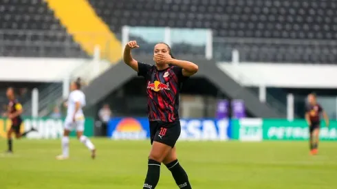 Vivian deve assinar com Santos para 2026 – Foto: Fernando Roberto/Red Bull Bragantino