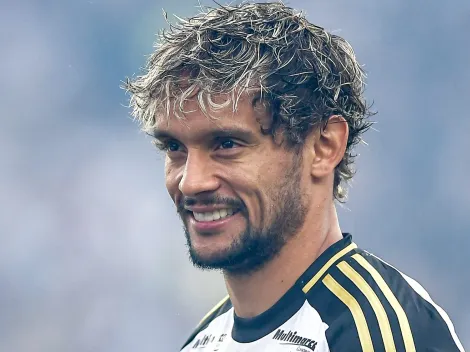 Torcida do Cruzeiro aprova Scarpa, masnegócio é descartado