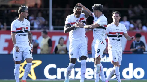 SP – SAO PAULO – 27/07/2025 – BRASILEIRO A 2025, SAO PAULO X FLUMINENSE – Arboleda jogador do Sao Paulo comemora seu gol durante partida contra o Fluminense no estadio Morumbi pelo campeonato Brasileiro A 2025. Foto: Marco Miatelo/AGIF