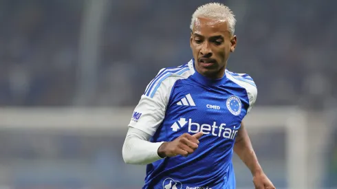 Matheus Pereira foi criticado pela torcida do Cruzeiro. Foto: Gilson Lobo/AGIF