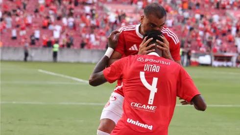 Vitão é um dos jogadores que pode deixar o Beira-Rio