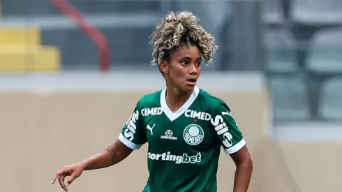 Ingryd exaltou o trabalho da treinadora Rosana Augusto – Foto: Fabio Menotti/Palmeiras