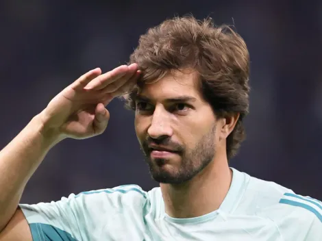 Lucas Silva analisa vitória do Corinthians e projeta postura na volta