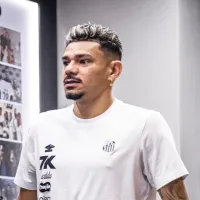 Santos aceita negociar Tiquinho Soares pagando boa parte do salário em 2026 e futuro é exposto