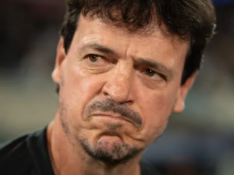 Torcida do Vasco se revolta com Fernando Diniz contra o Fluminense: “Tomando um nó tático”