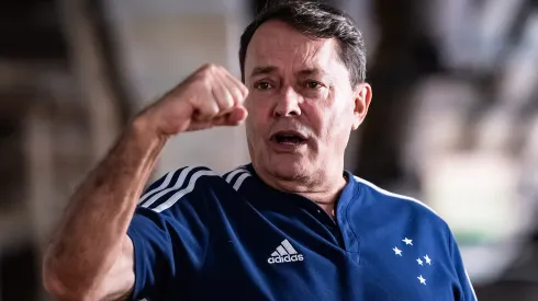 Presidente já foi comunicado – Foto: Gustavo Aleixo/Cruzeiro.
Foto: Gustavo Aleixo/Cruzeiro
IMPORTANTE: Imagem destinada a uso institucional e divulgação, seu uso comercial está vetado incondicionalmente por seu autor e o Cruzeiro Esporte Clube.
IMPORTANT: image intended for institutional use and distribution. Commercial use is prohibited unconditionally by its author and Cruzeiro Esporte Clube.