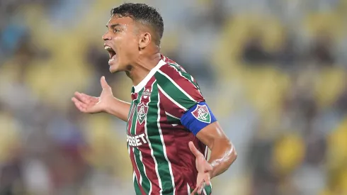 Thiago Silva ficou insatisfeito com a partida. Foto: Thiago Ribeiro/AGIF