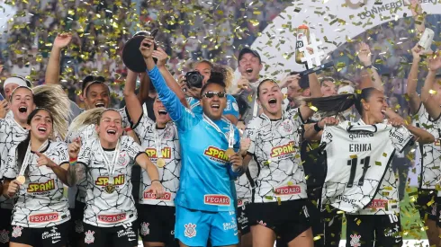 Brabas campeãs da Libertadores. Foto: FocoUy/AGIF