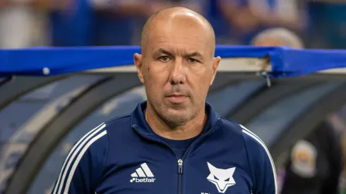 Leonardo Jardim é o técnico do Cruzeiro. Foto: Fernando Moreno/AGIF