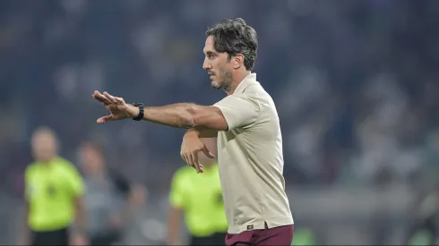 Zubeldia tecnico do Fluminense durante partida contra o Vasco no estadio Maracana pelo campeonato Copa Do Brasil 2025. Foto: Thiago Ribeiro/AGIF