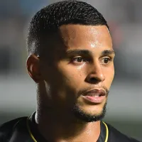 Mailton indo embora do São Paulo rumo à Chapecoense não anima após proposta apresentada