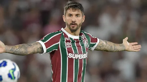 Everaldo não atravessa uma boa fase no ataque do Fluminense