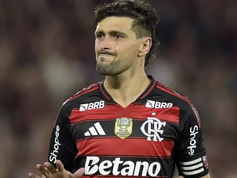 De Arrascaeta é eleito herói do Flamengo contra o Pyramids
