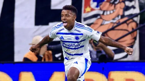 SP – SAO PAULO – 14/12/2025 – COPA DO BRASIL 2025, CORINTHIANS X CRUZEIRO – Arroyo Jr. jogador do Cruzeiro comemora seu gol durante partida contra o Corinthians no estadio Arena Corinthians pelo campeonato Copa Do Brasil 2025. Foto: Marcello Zambrana/AGIF