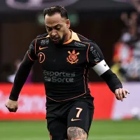 Torcida do Corinthians detona Maycon após erro em passe de Memphis pela semifinal da Copa do Brasil
