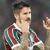 Torcida do Fluminense critica Everaldo em atuação apagada no clássico contra o Vasco no Maracanã
