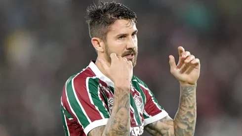 Atuação de Everaldo novamente foi criticada pelos torcedores