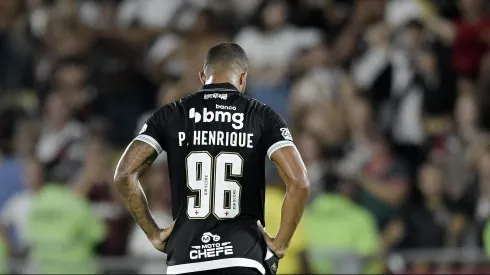 RJ – RIO DE JANEIRO – 14/12/2025 – COPA DO BRASIL 2025, FLUMINENSE X VASCO – Paulo Henrique jogador do Vasco lamenta durante partida contra o Fluminense no estadio Maracana pelo campeonato Copa Do Brasil 2025. Foto: Alexandre Loureiro/AGIF