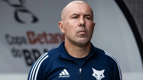 Leonardo Jardim durante a eliminação do Cruzeiro para o Corinthians na Copa do Brasil