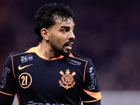 Matheus Bidu vive grande fase e supera atacantes no Corinthians