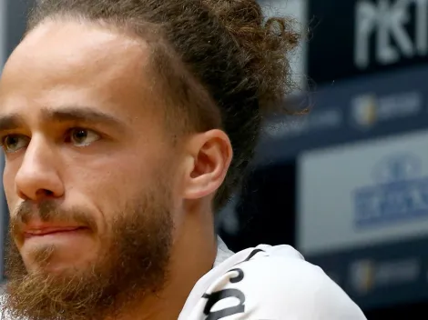 Billal Brahimi está fora dos planos e não vai jogar no Santos em 2026