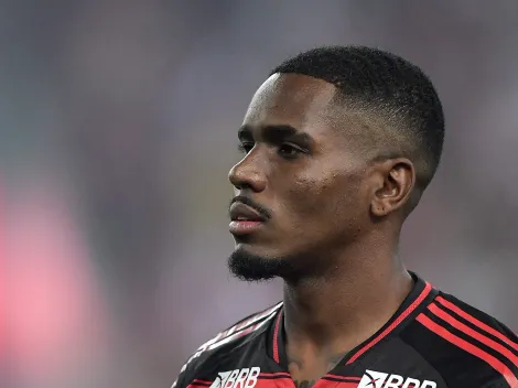 Grêmio tenta contratação de Evertton Araújo e Flamengo barra