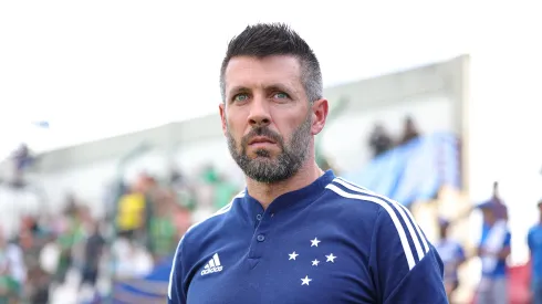 Pezzolano entra na mira da Raposa