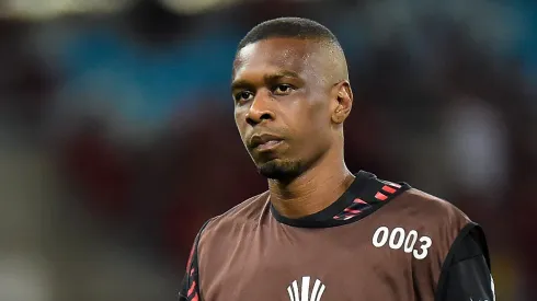 Ex-jogador deu a sua opinião – Foto: Thiago Ribeiro/AGIF.