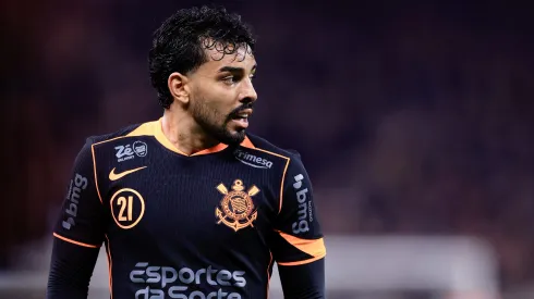 Matheus Bidu jogador do Corinthians durante partida contra o Cruzeiro. Foto: Marcello Zambrana/AGIF