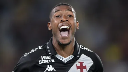 Rayan pelo Vasco. Foto: Thiago Ribeiro/AGIF