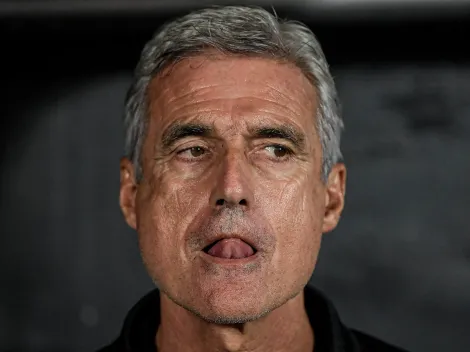 Luís Castro observa e Grêmio pode vender Cristian Olivera ao Cruzeiro