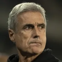 Luís Castro toma decisão sobre Gabriel Mec, Riquelme e outras joias do Grêmio no Gauchão 2026