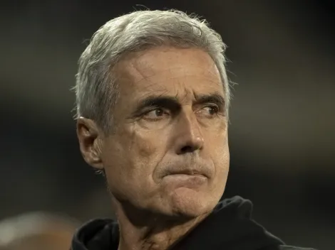 Luís Castro decide usar Gabriel Mec, Riquelme e outras joias no estadual