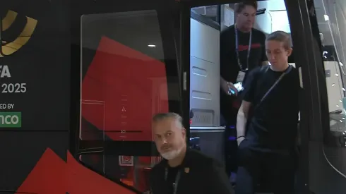 Chegada da delegação do Flamengo ao estádio