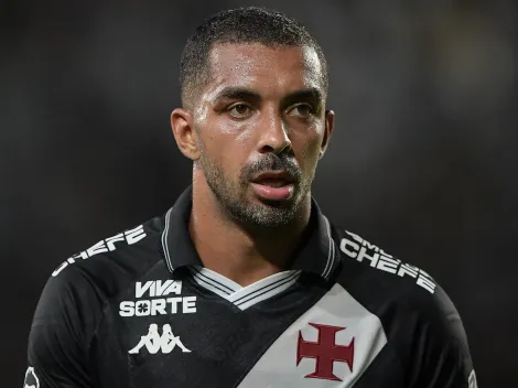 Paulo Henrique tem atuação apagada em Corinthians x Vasco