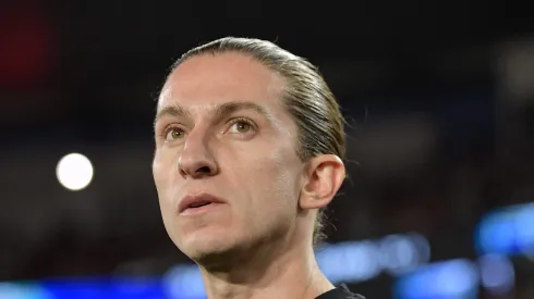 Filipe Luis tecnico do Flamengo durante partida contra o Santos