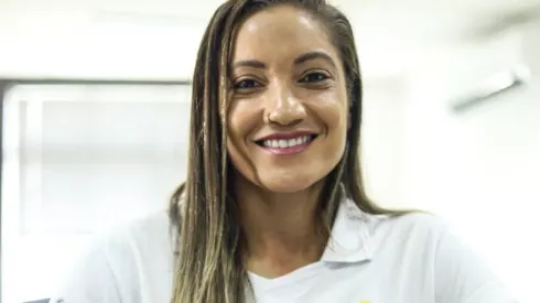 Laryh segue no Santos até 2026 – Foto: Reinaldo Campos/Santos FC