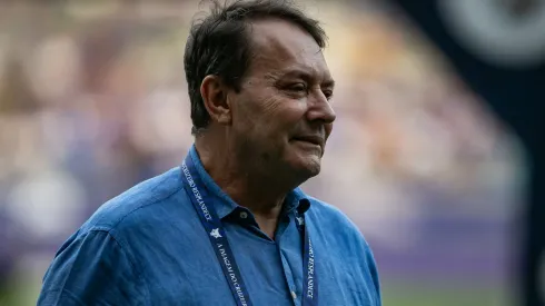 Investidor monitora o mercado – Foto: Fernando Moreno/AGIF.