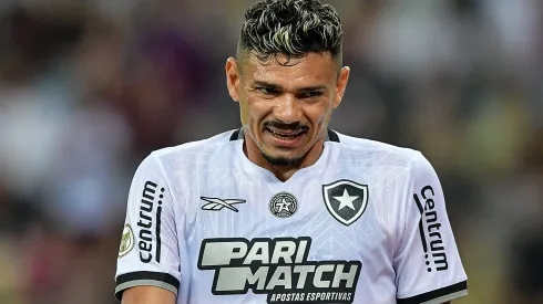 Atacante deu a sua opinião – Foto: Thiago Ribeiro/AGIF.