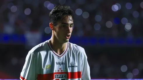 SP – SAO PAULO – 31/07/2025 – COPA DO BRASIL 2025, SAO PAULO X ATHLETICO-PR – Rodriguinho jogador do Sao Paulo durante partida contra o Athletico-PR no estadio Morumbi pelo campeonato Copa Do Brasil 2025. Foto: Marcello Zambrana/AGIF