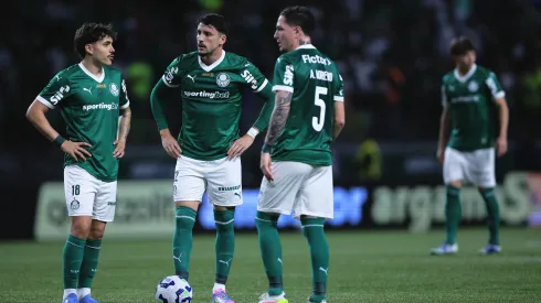 Joaquin Piquerez, Anibal Moreno e Mauricio, jogadores do Palmeiras durante partida contra o Ceara no estadio Arena Allianz Parque pelo campeonato Copa Do Brasil 2025. Foto: Ettore Chiereguini/AGIF