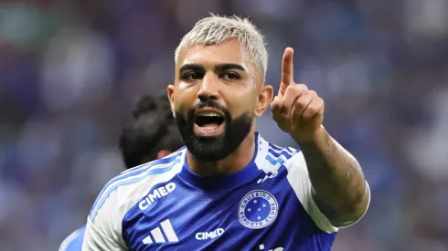 Gabigol tem futuro incerto no Cruzeiro e o Santos monitora a situação de perto com novas possibilidades de negociação