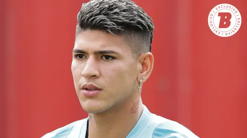 Jorge Carrascal durante treinamento no CT Ninho do Urubu