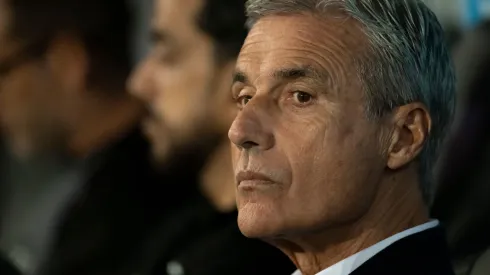 Nova gestão do Grêmio acelera decisões e inicia projeto para 2026 sob comando de Luís Castro — Foto Jorge RodriguesAGIF