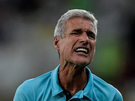 Adriel é mais um na lista de dispensa do Grêmio