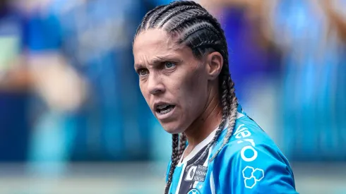 Camila Pini segue no Grêmio até 2026 – Foto: Caroline Motta / Grêmio FBPA