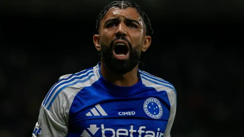 Gabigol quebra o silêncio explica bastidores após eliminação para o Corinthians.