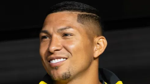 Rony durante partida contra o Corinthians. Foto: Joisel Amaral/AGIF