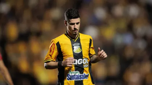 Rômulo durante a disputa da Série B