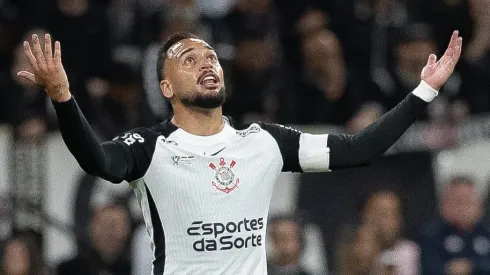 SP – SAO PAULO – 17/12/2025 – COPA DO BRASIL 2025, CORINTHIANS X VASCO -Maycon jogador do Corinthians lamenta durante partida contra o Vasco no estadio Arena Corinthians pelo campeonato Copa Do Brasil 2025. Foto: Joisel Amaral/AGIF